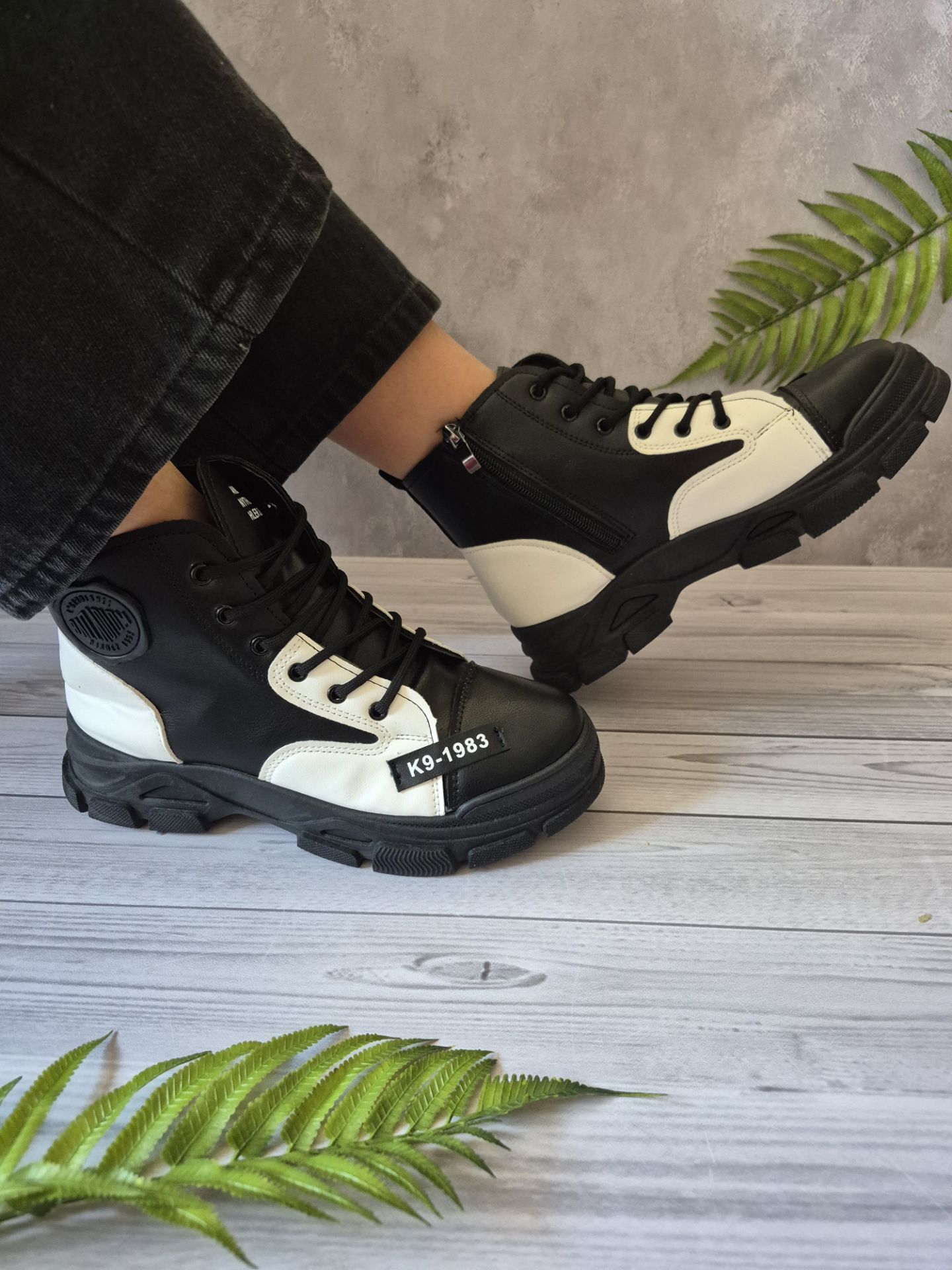 بوت زنانه بندی