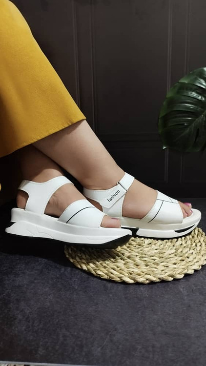 صندل زنانه هپی زیره سفیدجدید