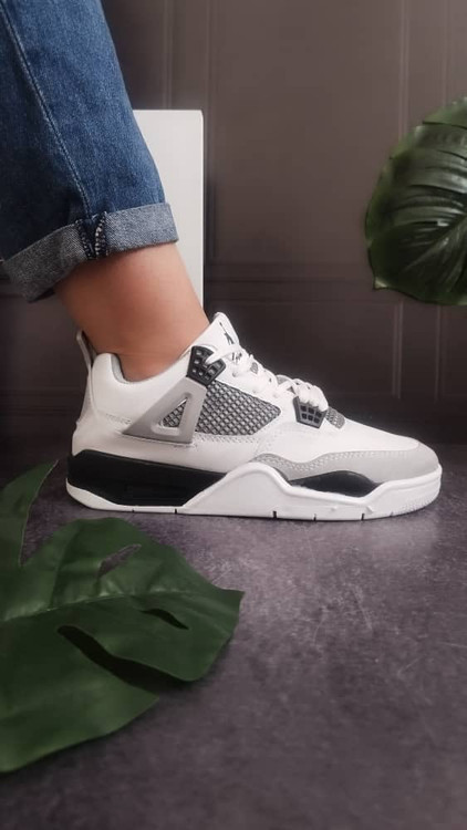 خرید کتونی جردن فور مردانه