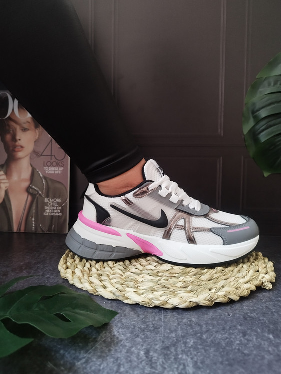 وی توکی زنانه جدید