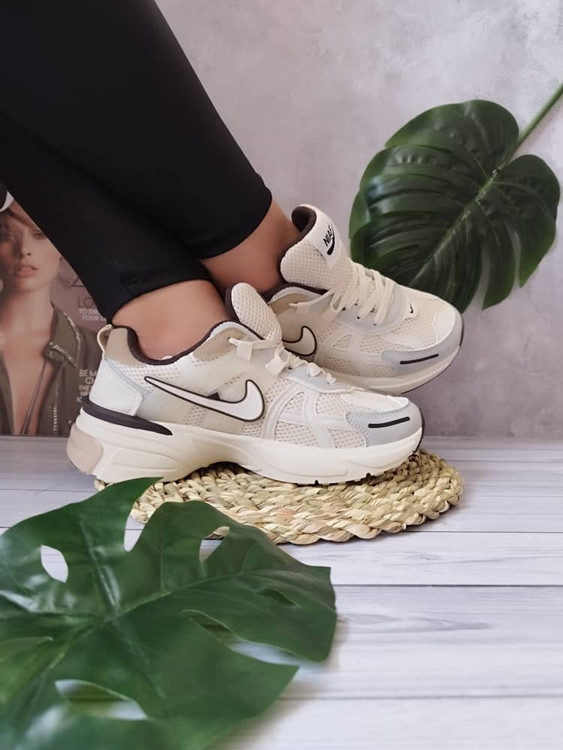 کتونی وی تو کی مردانه