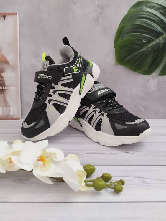 کتونی بچگانه جدید