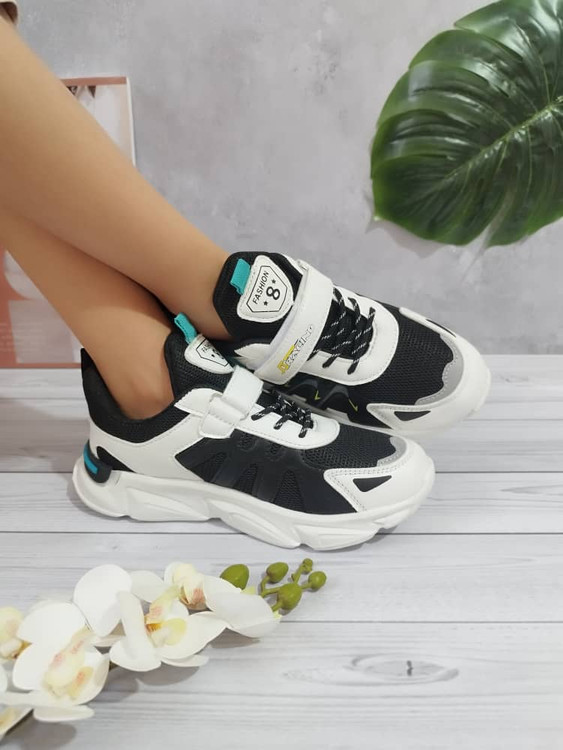 کتونی بچگانه جدید وارداتی