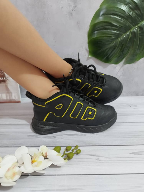 کتونی خارجی ایر بچگانه