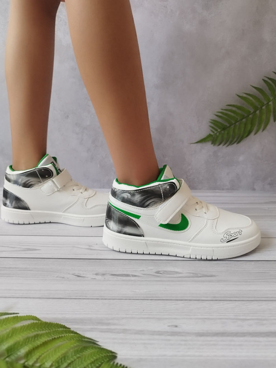 کتونی بچگانه جدید