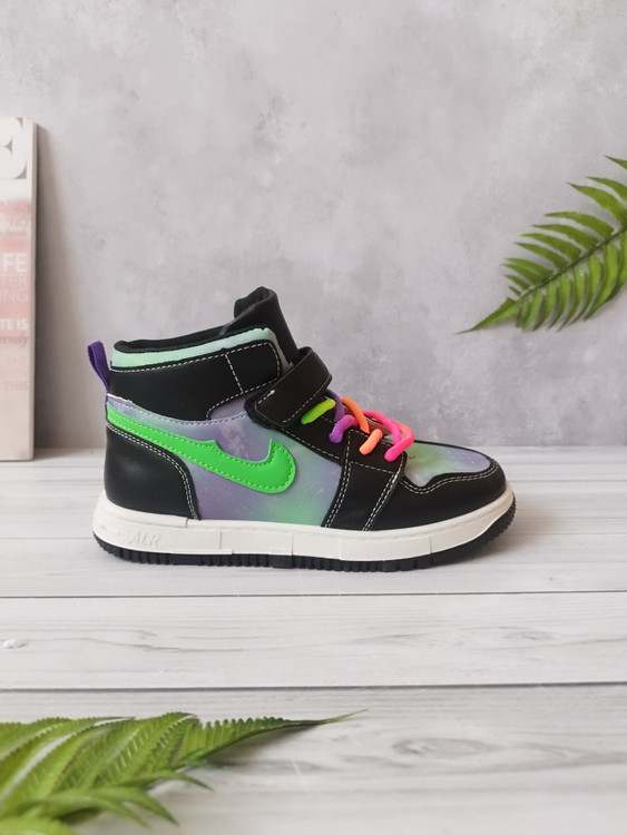 کتونی بچگانه جدید