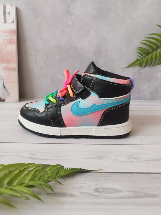 کتونی نایکی بچگانه