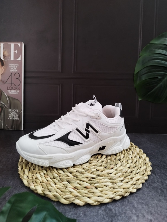 کتونی نیوبالانس زنانه