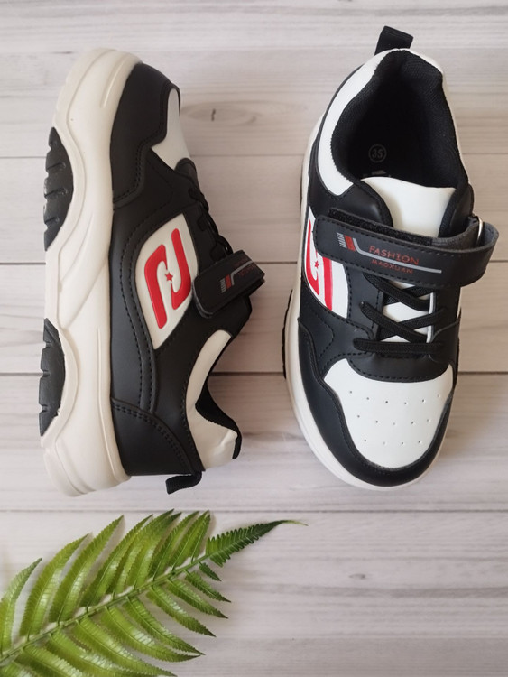 کتونی خارجی جدید