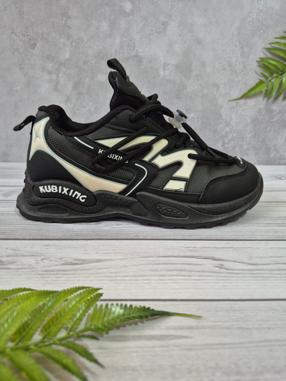 کتونی پسرانه کیدز