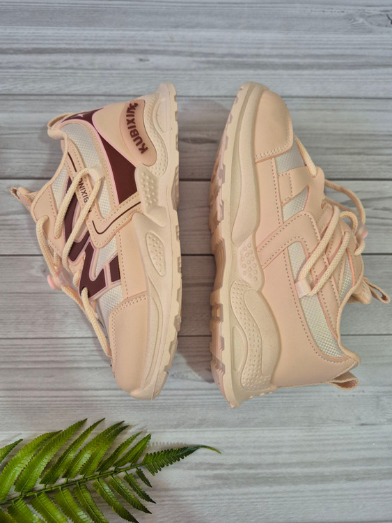 کتونی بچگانه خارجی