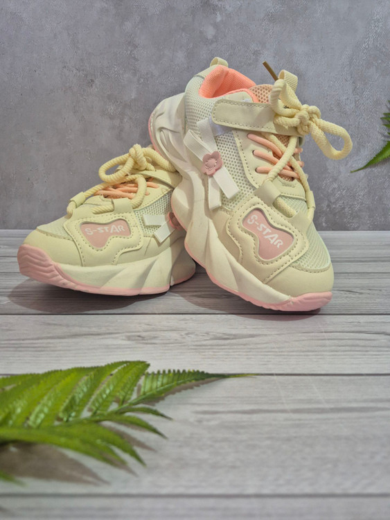 کتونی دخترانه خارجی