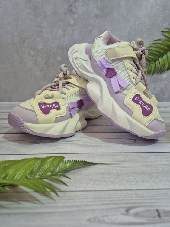 کتونی بچگانه وارداتی