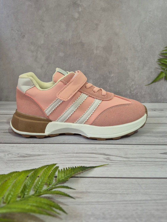 کتونی بچگانه