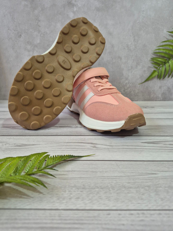 کتونی بچگانه وارداتی