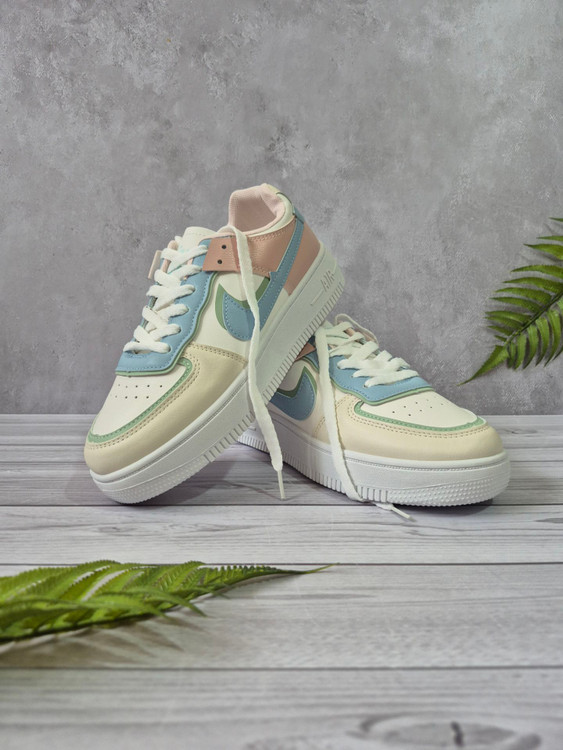 کتونی زنانه اورجینال