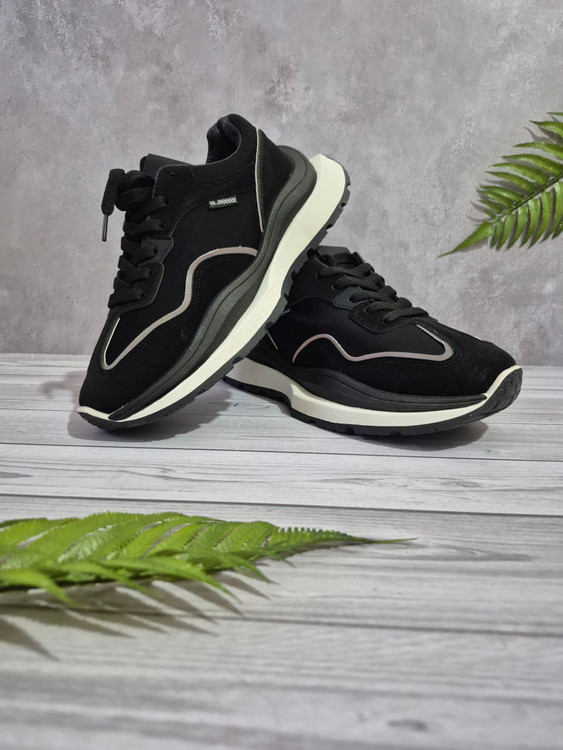 کتونی مشکی زنانه