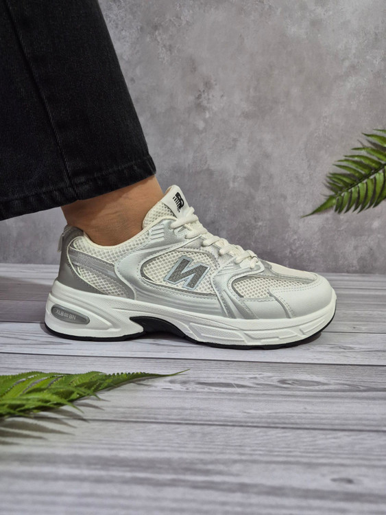 نیوبالانس سفید زنانه وارداتی