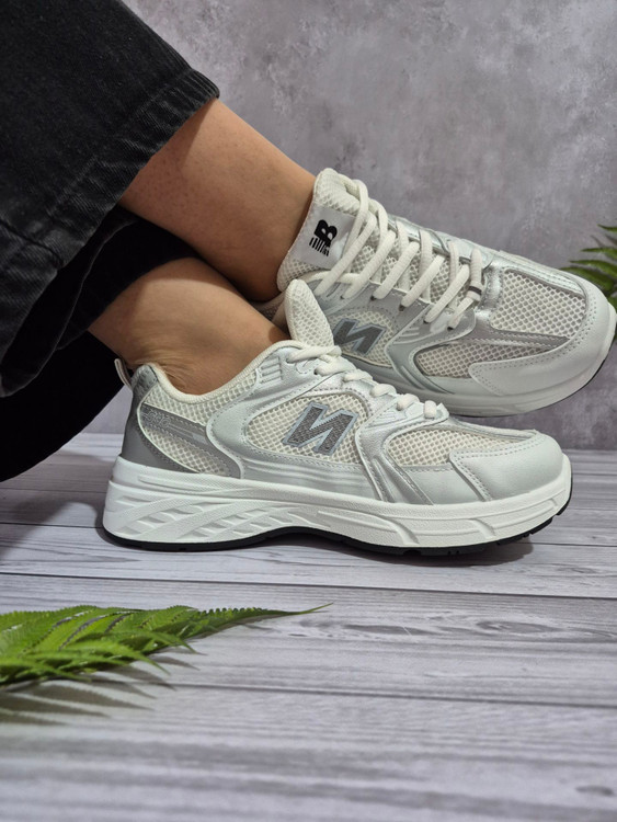 کتونی نیوبالانس 530