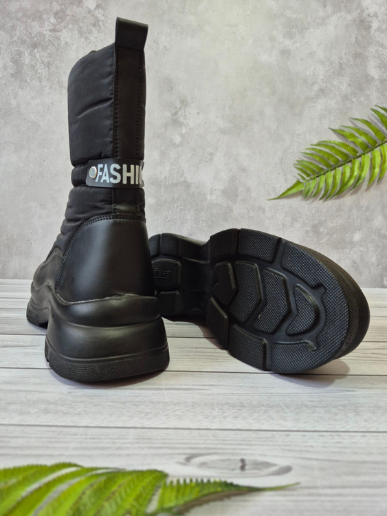 بوت زنانه کاپشنی