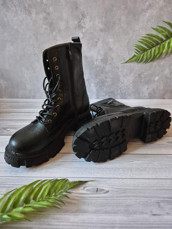 بوت زنانه مشکی