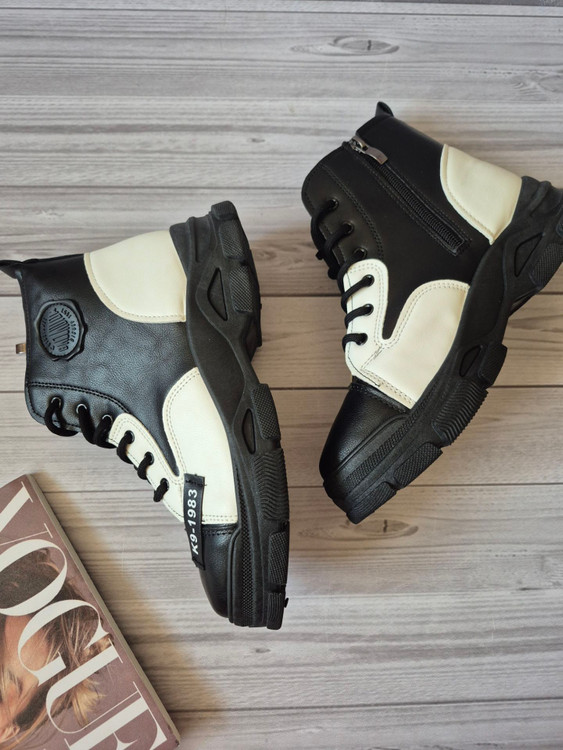 بوت زنانه وارداتی