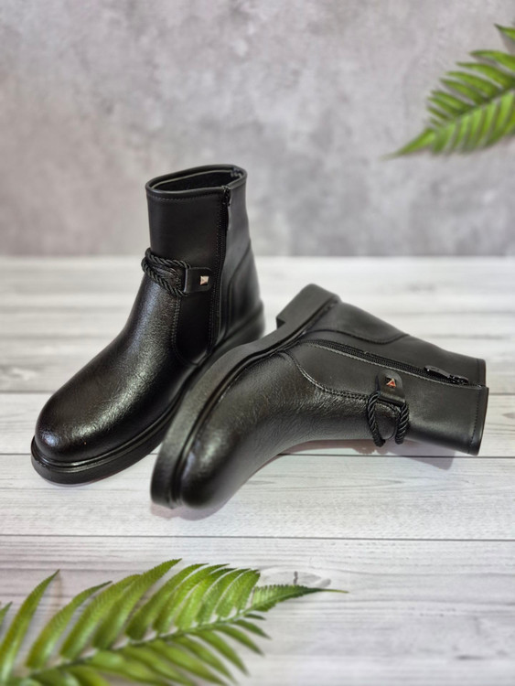 خریدبوت زنانه