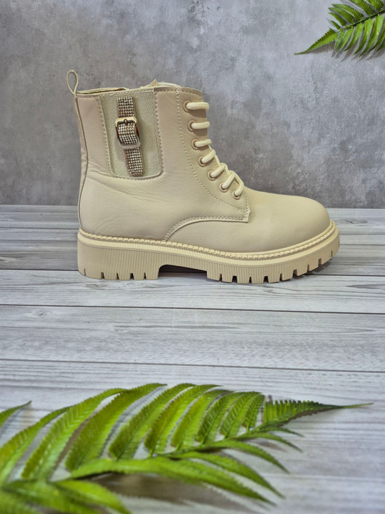 بوت زنانه جدید