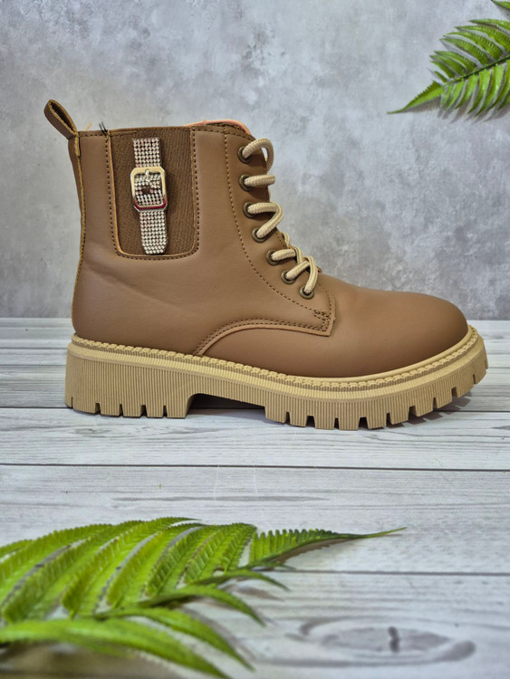 بوت زنانه قهوه ای