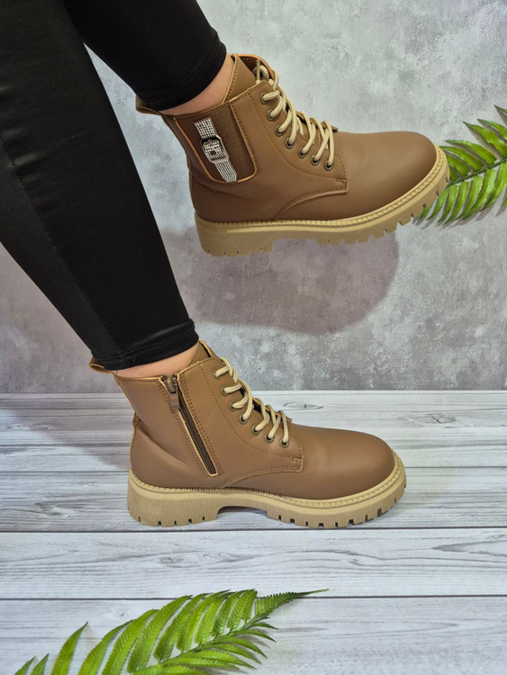 خرید بوت زنانه