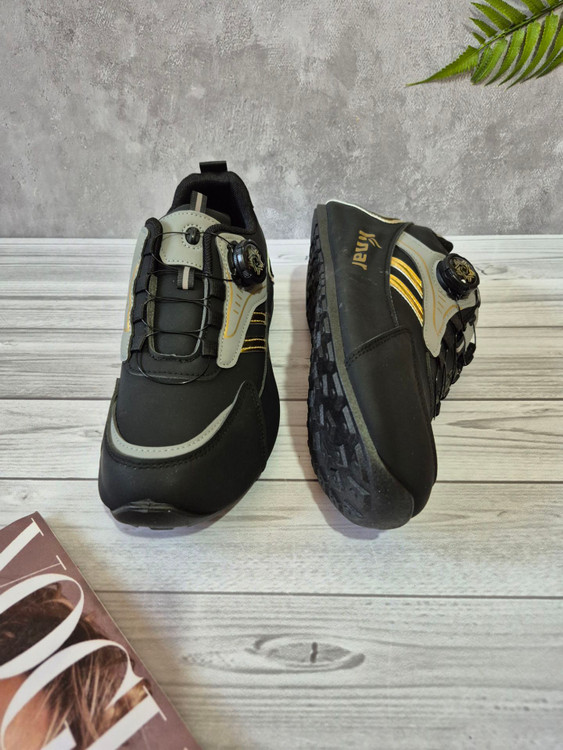 کتونی مردانه باقیمت استثنایی