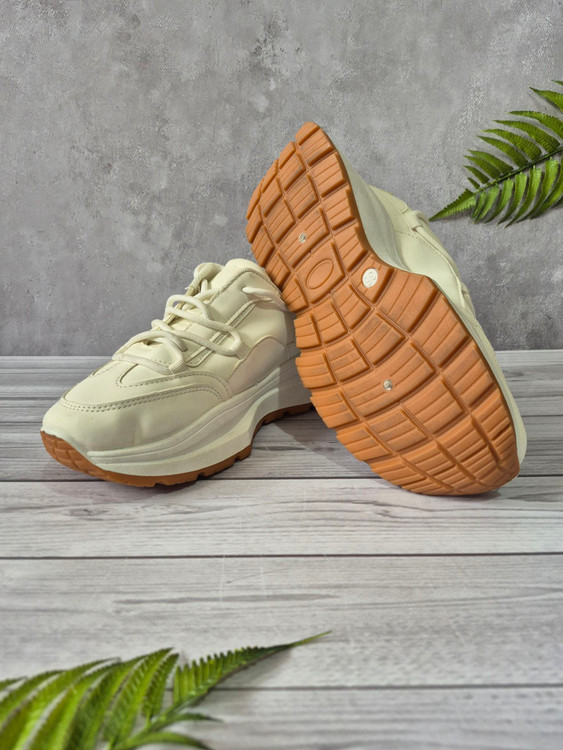 کفش زنانه باقیمت استثنایی