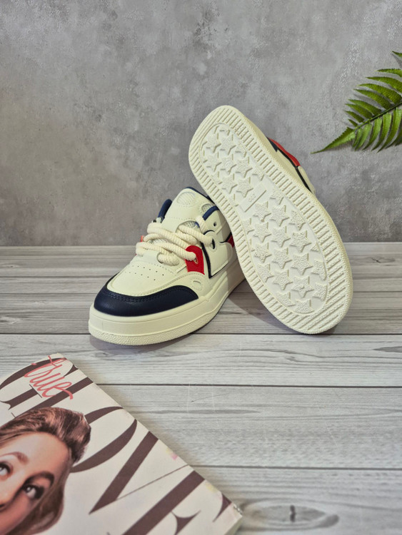 خریدانلاین کفش تک سایزمرودشت