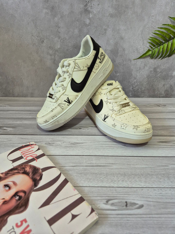 خرید کفش دخترانه باقیمت استثنایی