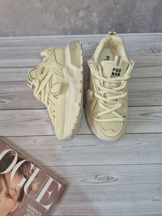 کفش زنانه اف خورده