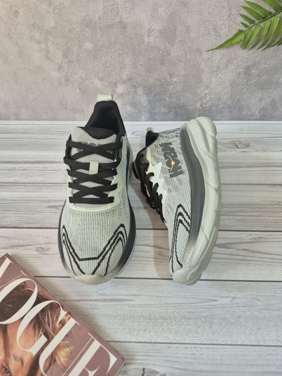 کتونی رانینگ باقیمت استثنایی