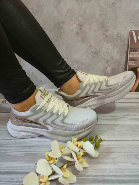 اسپرت زنانه