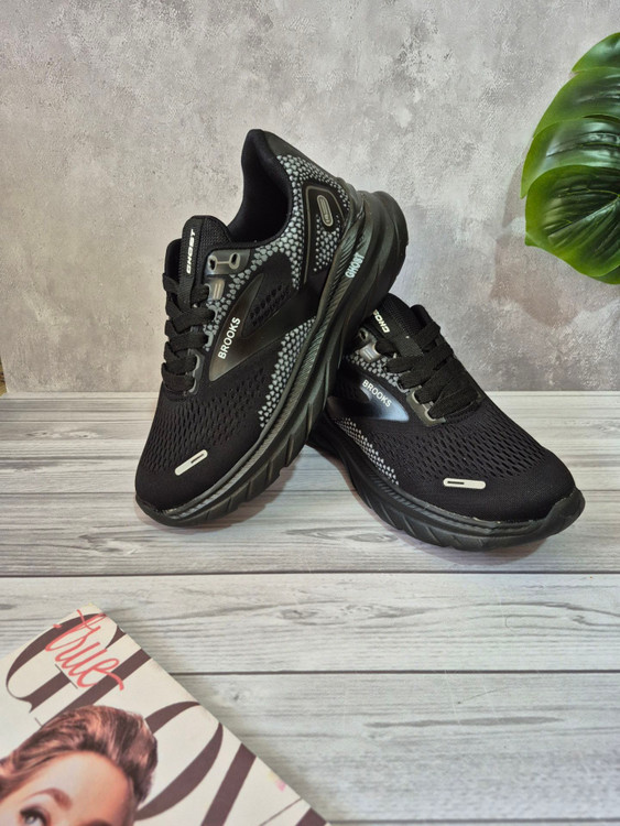 بروکس زنانه